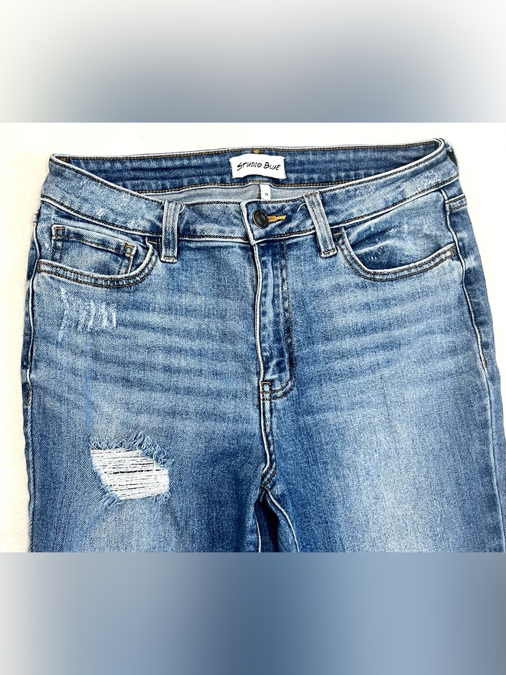 Studio Blue Women’s Distressed High-Rise Classic Blue Denim Jeans 30 Waist - Picture 3 of 16